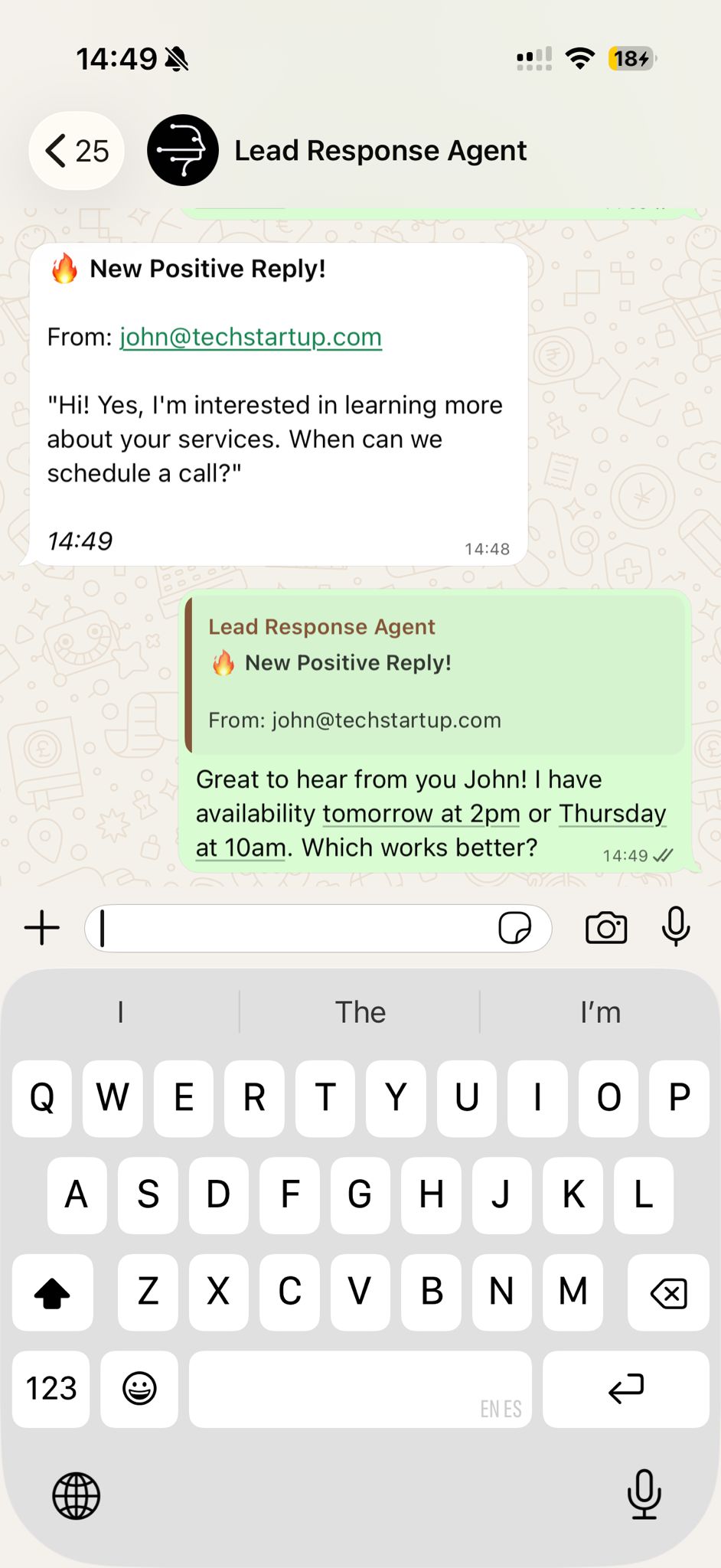 WhatsApp conversation showing a lead responding positively and a quick reply